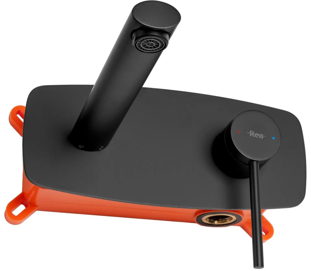 Falra szerelhető csaptelep Rea OVAL Black