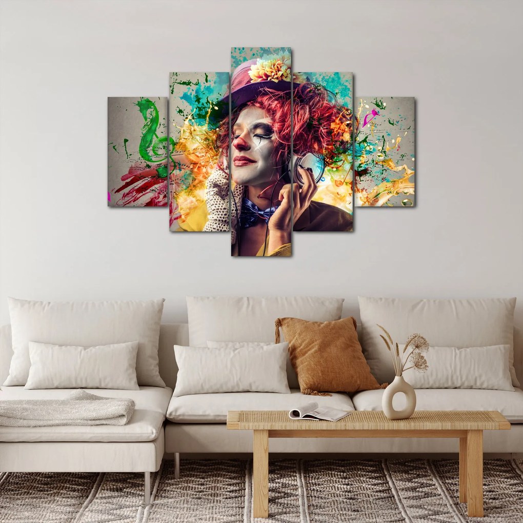 Kép - Női művész fejhallgatóval (150x105 cm)