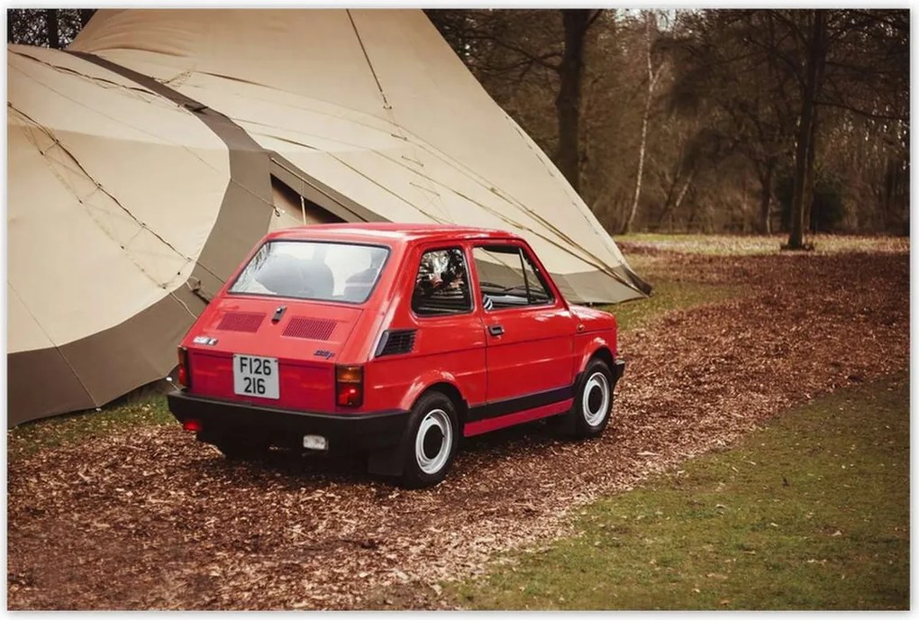 Poszterek 120x80 Piros kisautó Fiat 126p