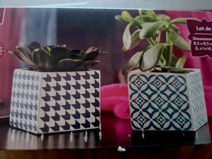 Szett 2 db Kamień virágcserép Melinera 8,5 cm x 7,8 x 8,5 cm (70/RT2021)