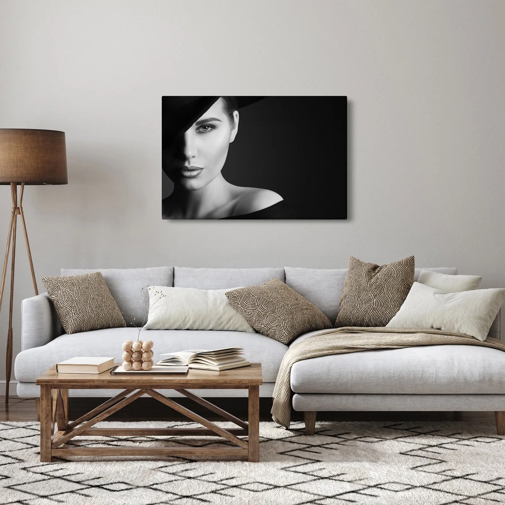 Kép - fekete-fehér portré egy kalapos nőről (90x60 cm)