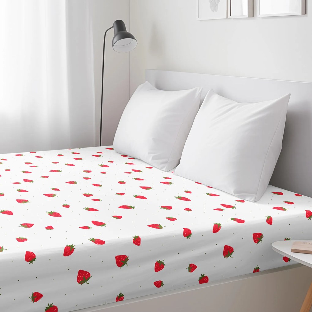 Goldea pamut gumis lepedő - friss szamócák 180 x 200 cm