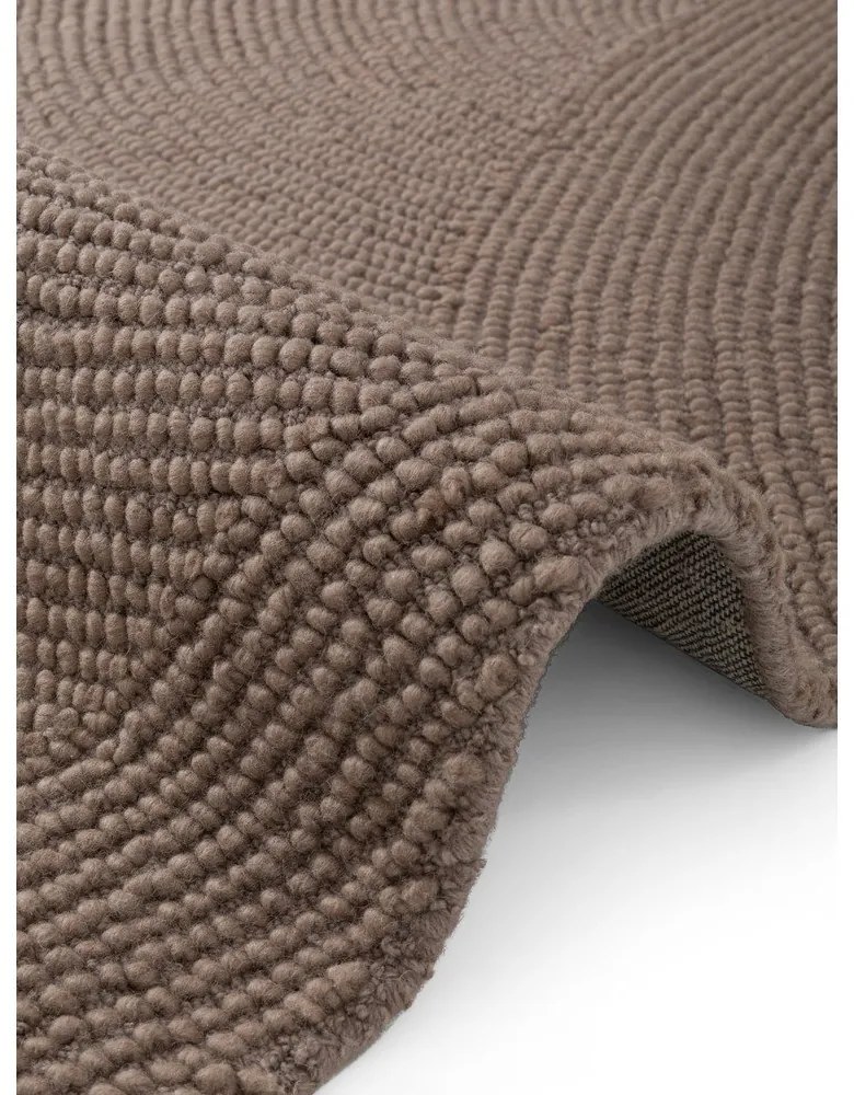 Szürkésbarna kézi szövésű gyapjú futószőnyeg 80x200 cm Calmio – Hanse Home