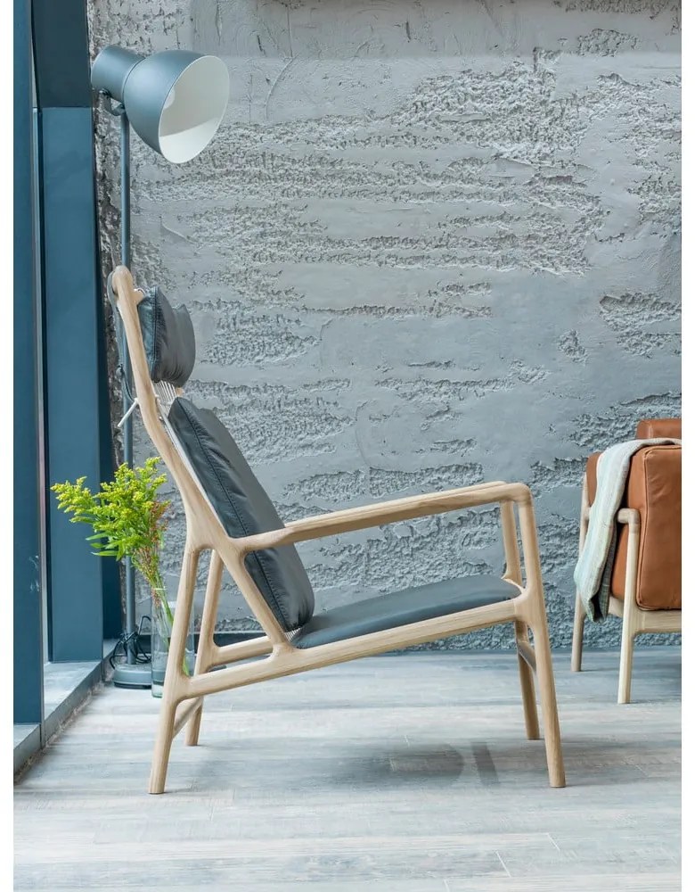 Dedo fotel tömör tölgyfa konstrukcióval, szürke bivalybőr ülőpárnával - Gazzda