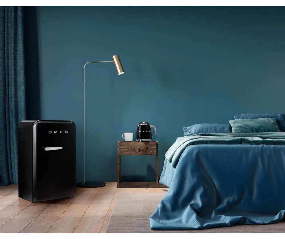 Fekete rozsdamentes acél vízforraló 800 ml Retro Style – SMEG