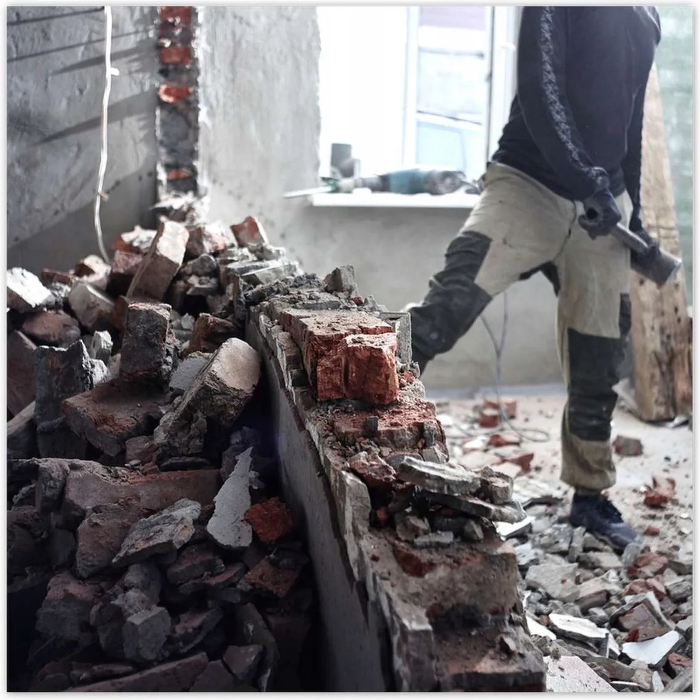 Poszterek 100x100 Téglafalak bontása