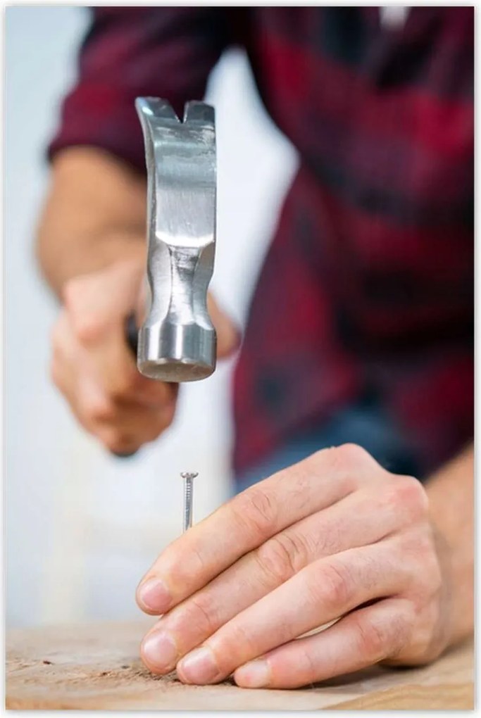 Poszterek 80x120 Szögek beszúrása a deszkába