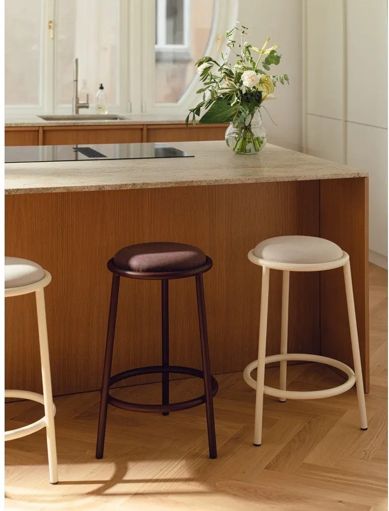 Borvörös fém bárszék (ülésmagasság 68 cm) Hogo – noo.ma