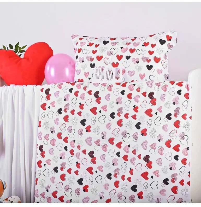 EMI szivecske gyermek pamut ágyneműhuzat, A standard egyszemélyes ágy szett tartalma: 1x 140x200 + 1x 70x90