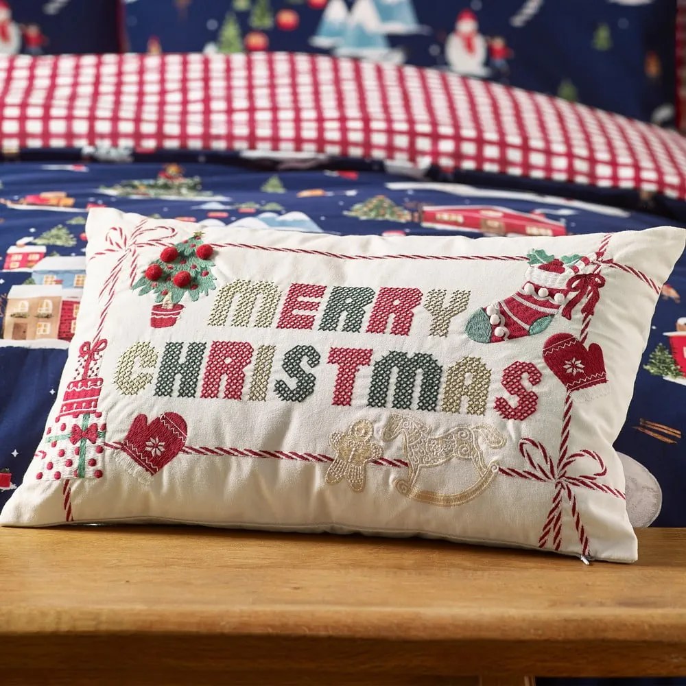 Pamut díszpárna karácsonyi mintával 30x50 cm Merry Christmas Cross Stitch – Catherine Lansfield