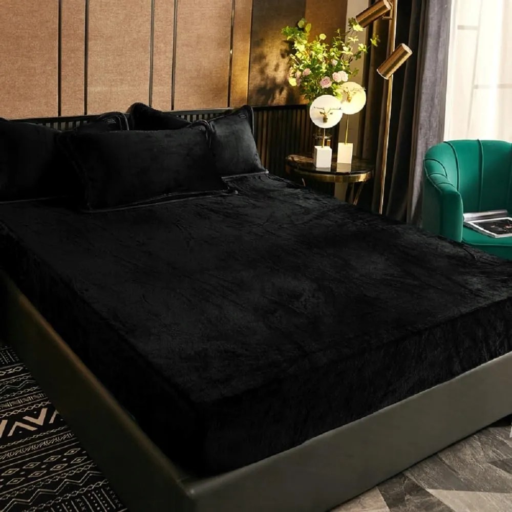 Mikroszálas gumis lepedő 140x200 cm Fekete Bársonyos Téli Meleg