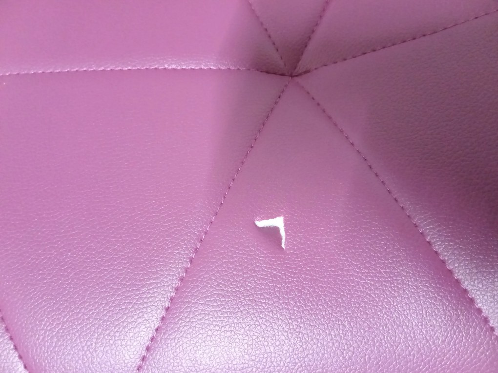 Akció: Bordó irodai szék AVOLA műbőrből II. osztály