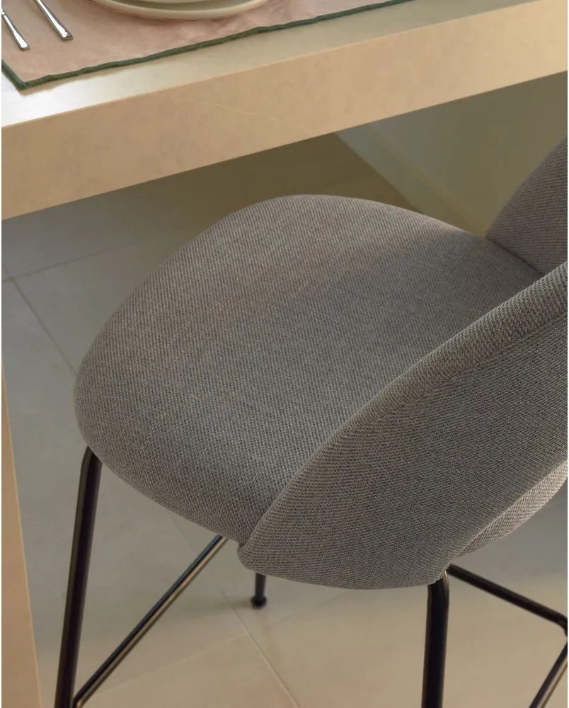 Szürke kárpitozott bárszék szett 4 db-os (ülésmagasság 63 cm) Mahalia – Kave Home