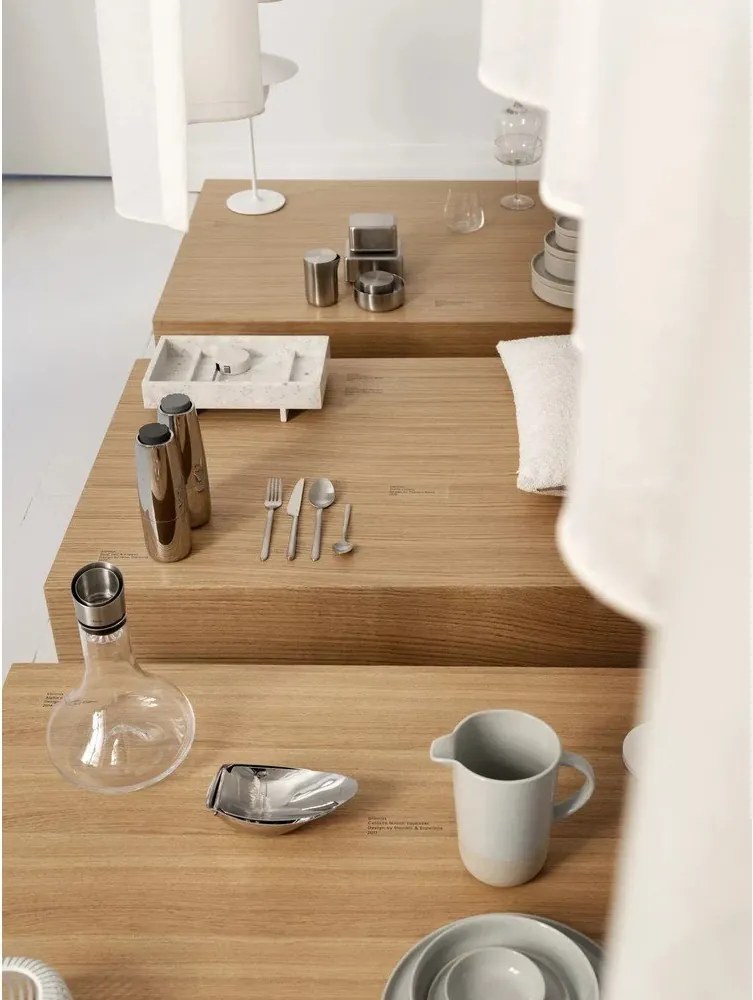 Fekete rozsdamentes acél négyszemélyes desszertes villa szett 4 db-os Stella – Blomus