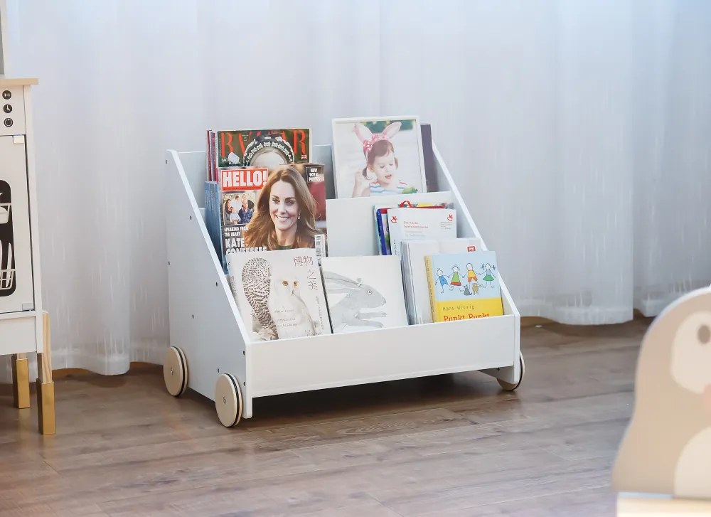 Gyerek könyvespolc kerekekkel, fehér, BERUS