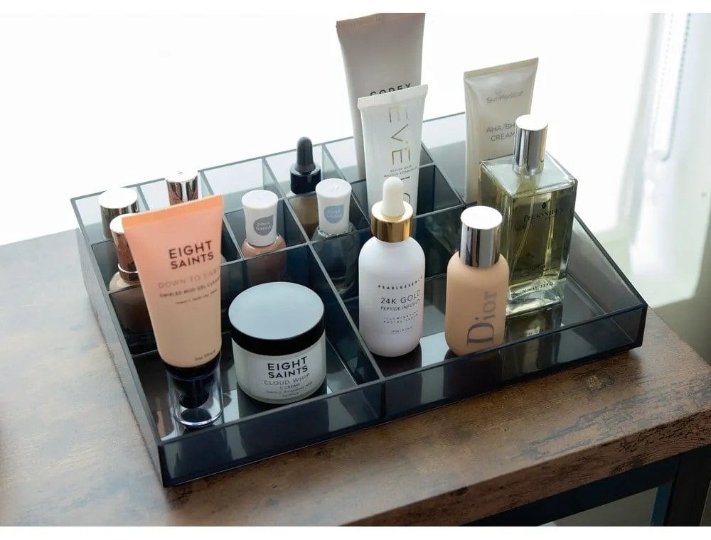 Matt fekete újrahasznosított műanyag fürdőszobai rendszerező kozmetikumokhoz Cosmetic Station – iDesign