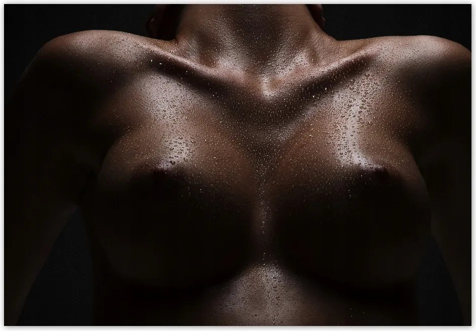 Fotótapéta flizelina 368x254 Feszes mellek Akt