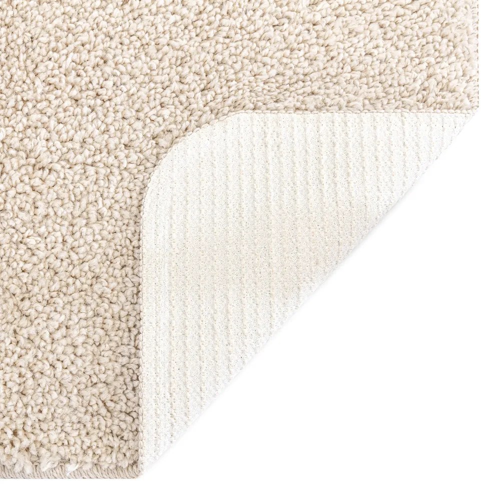 Puhaszőnyeg Magas Pile Krém 160x160 cm PP
