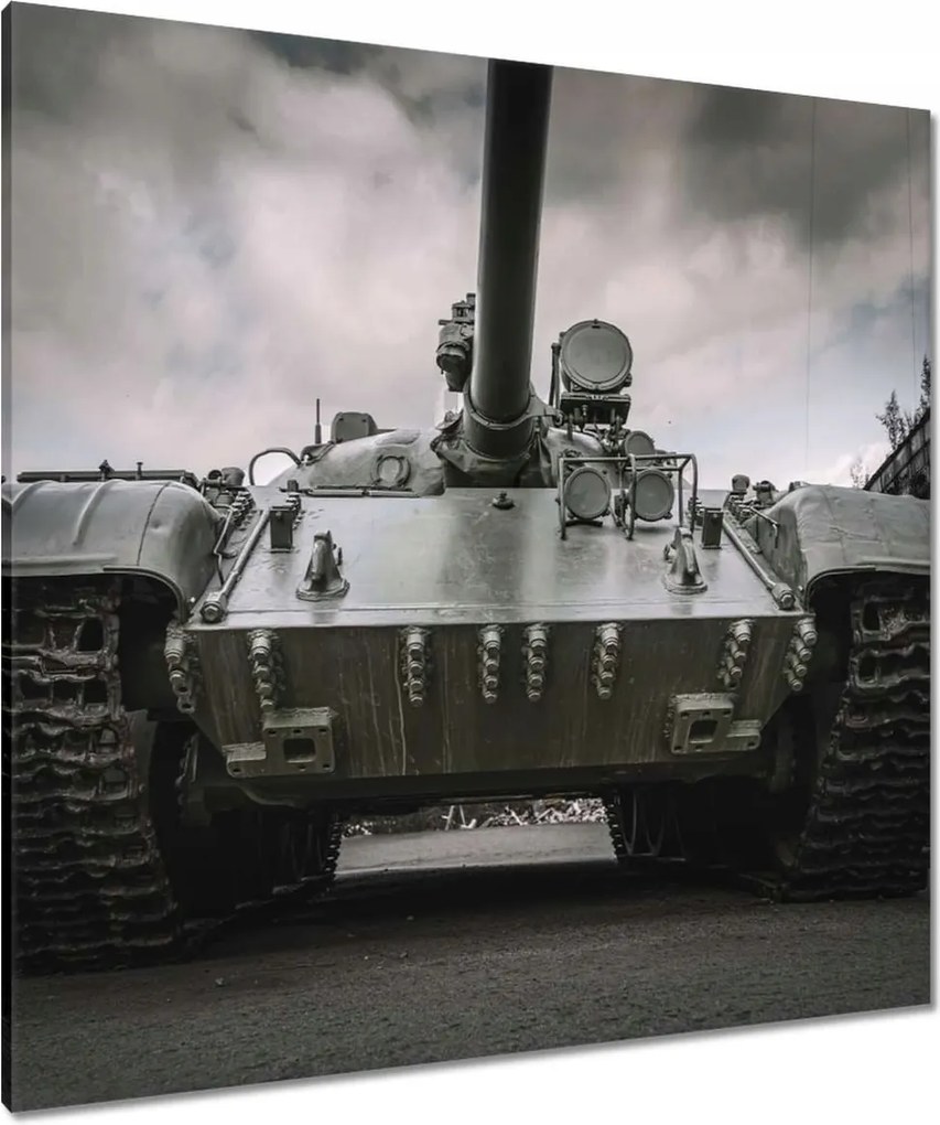 Vászonkép 90x90 Régi tank a háttérben törmelék