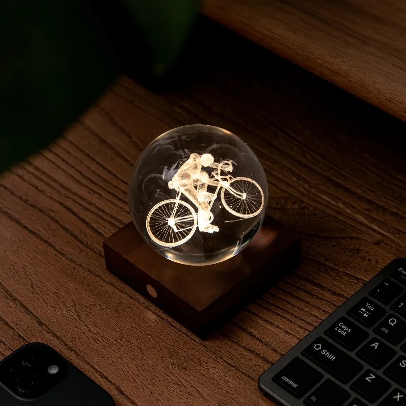 Asztali lámpácska 3D lézerrel készült mintával, többféle - Gingko Motiv: cyklista