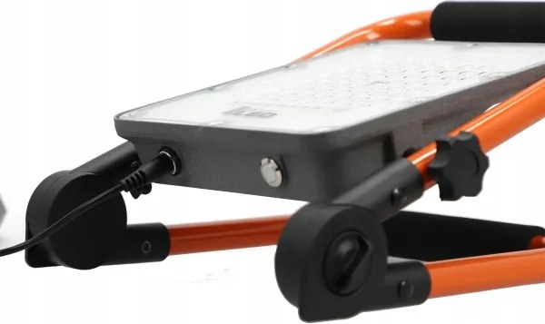 Újratölthető LED reflektor állvánnyal LED/50W/3,2V 4500K 5000 mAh IP65 narancssárga