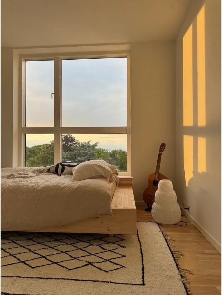 Natúr színű borovi fenyő franciaágy ágyráccsal 160x200 cm Merge – Karup Design