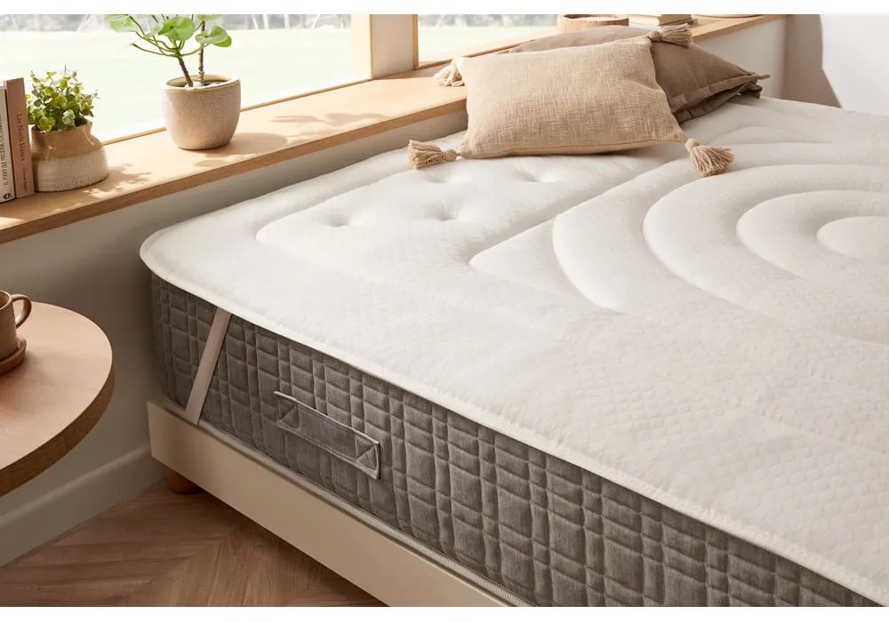 Kétoldalas habszivacs topper fedőmatrac 200x160 cm Classic – Moonia