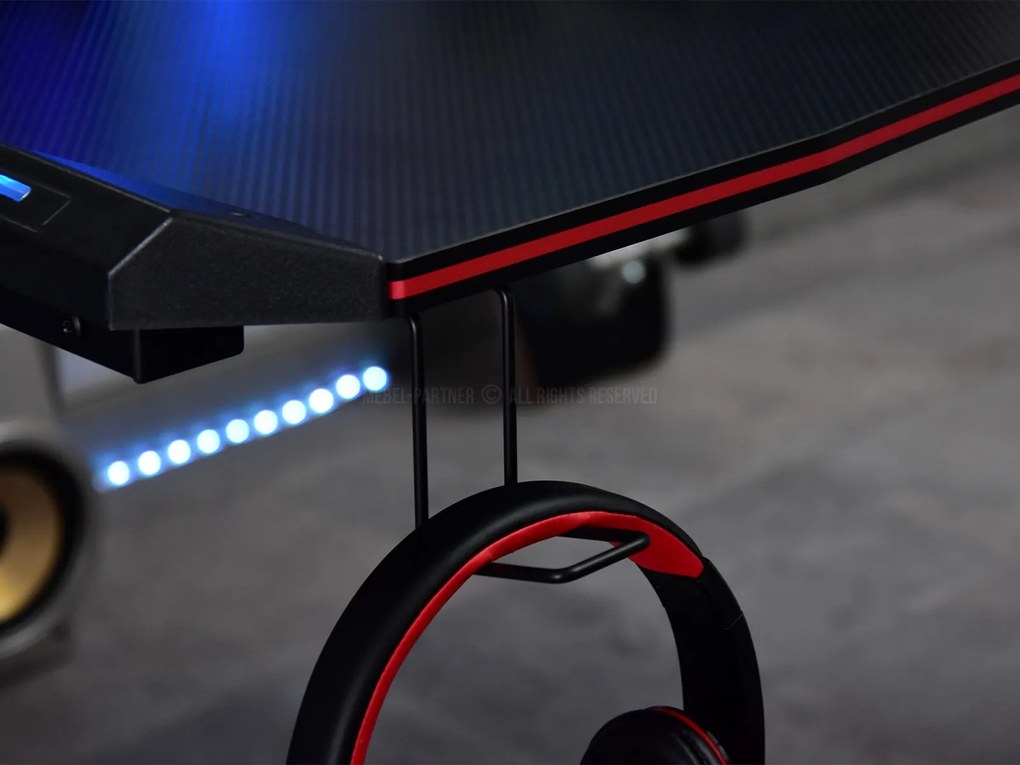 PC asztal Matts Led (fekete). Akció -16%. 1109786