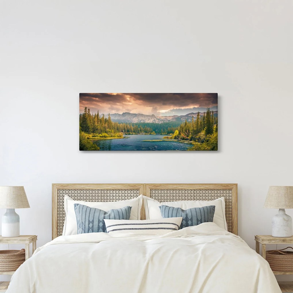 Egy kép a hegyi folyó és a hegyek (120x50 cm)