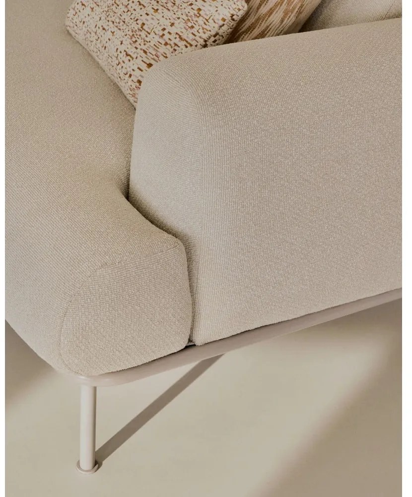 Bézs zsenília kanapé 234 cm Aurum – Kave Home