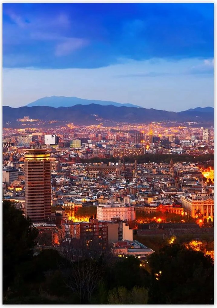 Poszterek 70x100 Éjszakai felvétel Barcelonából