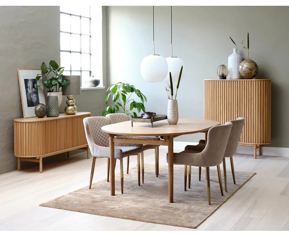 Natúr színű szekrény tölgyfa dekorral 110x125 cm Carno – Unique Furniture