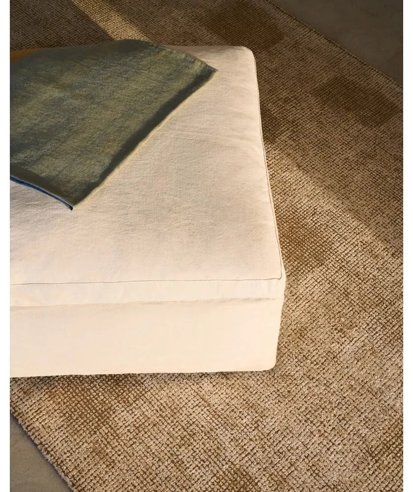 Bézs len lábtartó Zenira – Kave Home