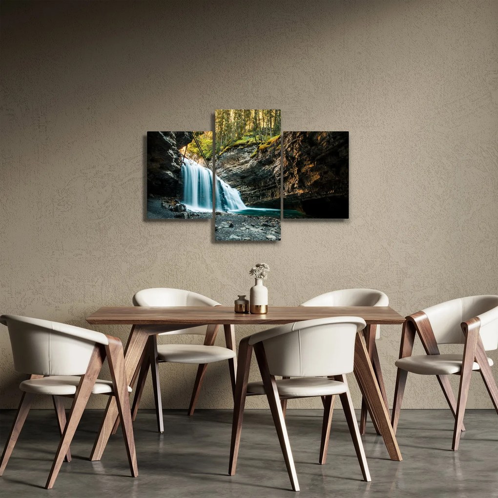 Erdei vízesés képe (90x60 cm)