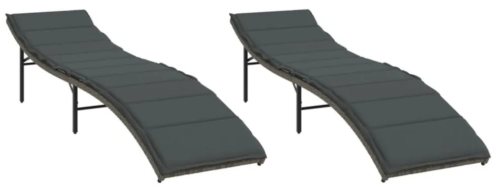 2 db szürke polyrattan napozóágy párnával