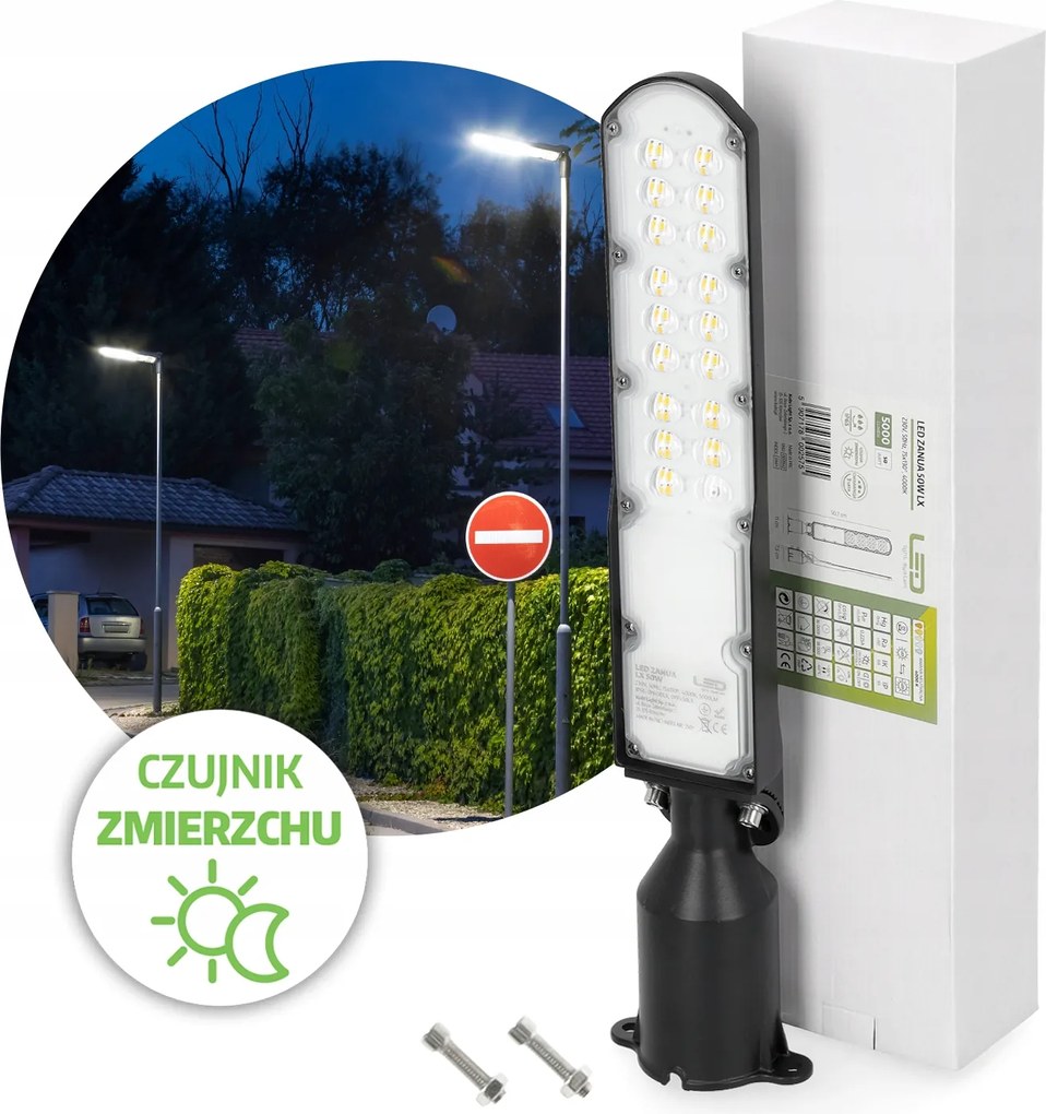 Led utcai lámpa szürkület érzékelővel 50W változtatható szög