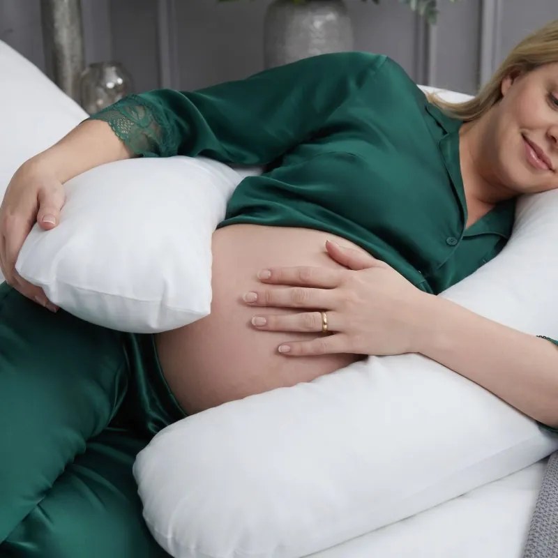EMI fehér kismama párna