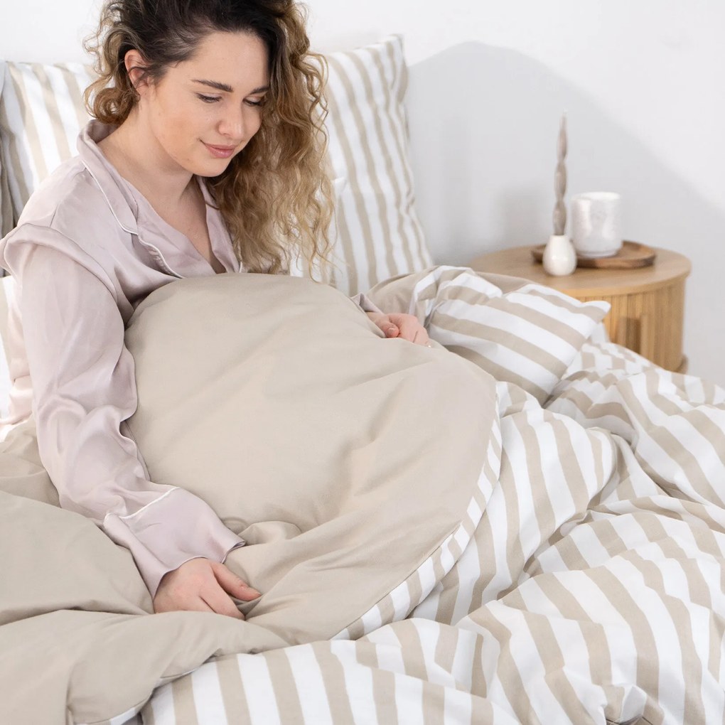 Goldea pamut ágyneműhuzat duo - latte csíkos, latte színű hátoldal 200 x 200 és 2db 70 x 90 cm