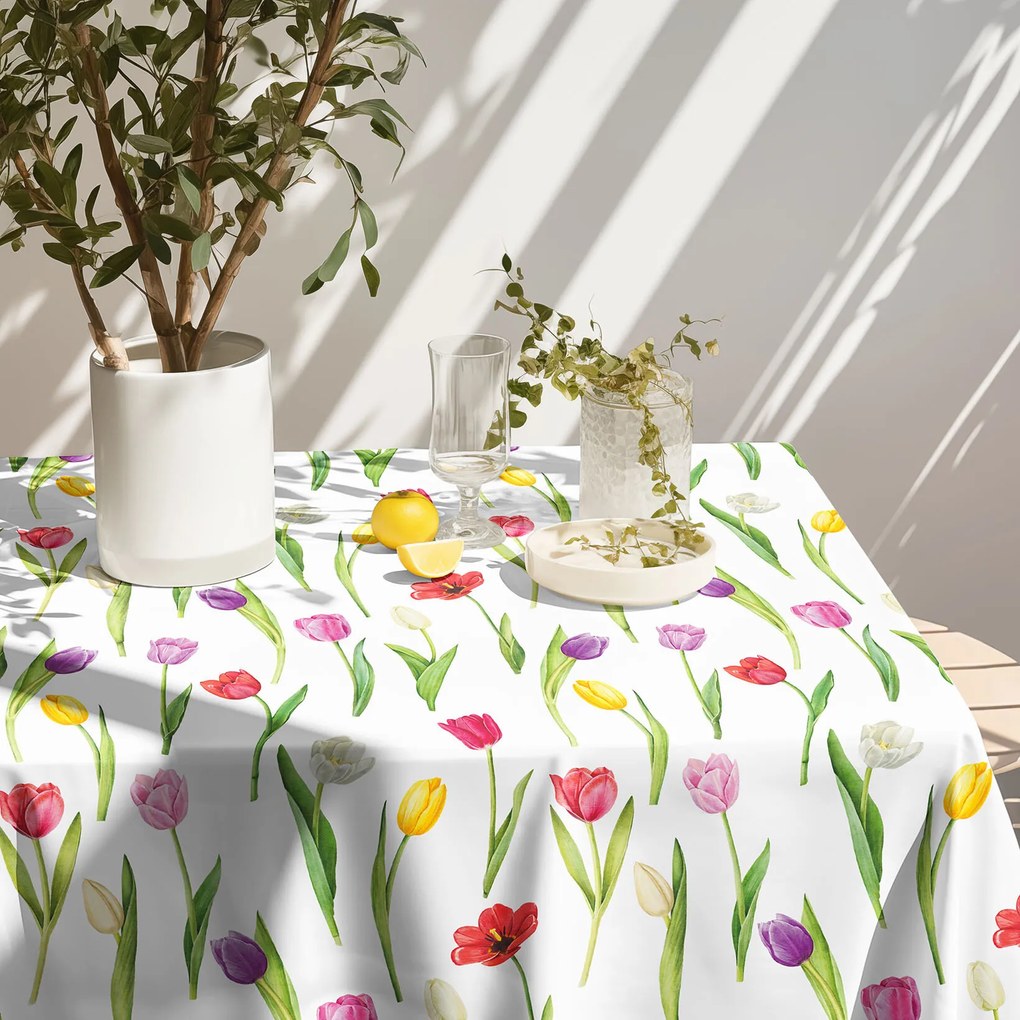Goldea szögletes teflonos asztalterítő - színes tulipánok 140 x 220 cm