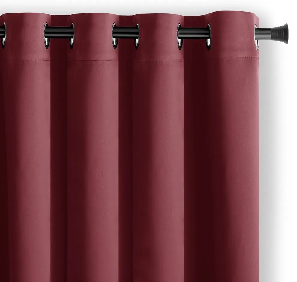 Borvörös sötétítő függöny 140x245 cm Eyelets – Restilo