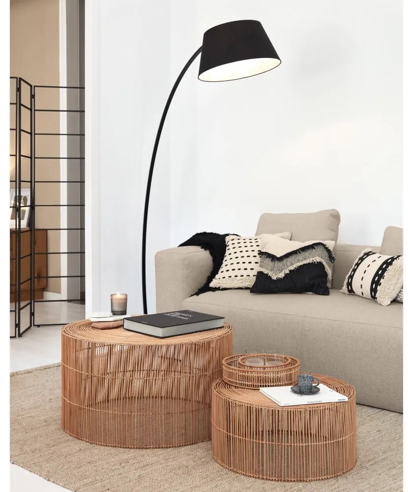 Fekete állólámpa textil búrával (magasság 210 cm) Juhe – Kave Home