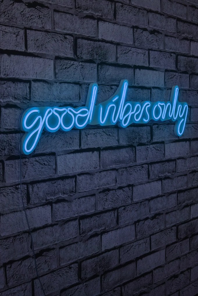 Műanyag LED-es fali dekoráció, Good Vibes Only - Blue