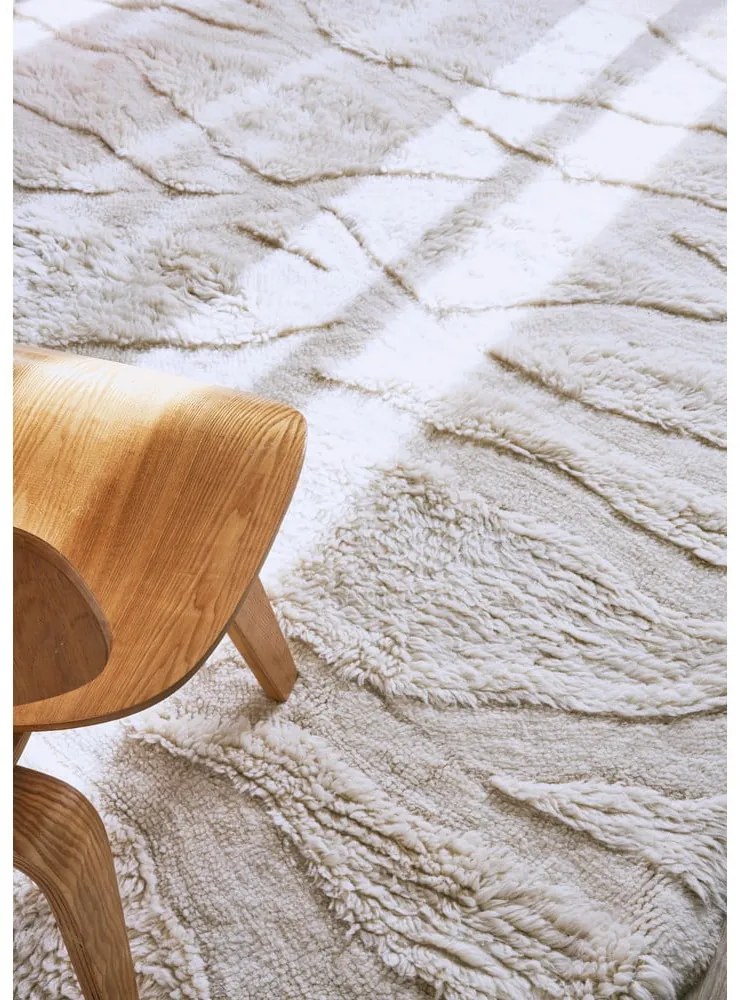 Fehér mosható kézi szövésű gyapjú szőnyeg 170x240 cm Enkang Ivory – Lorena Canals