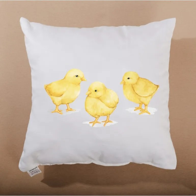 EMI Chicky díszpárna 40x40 cm