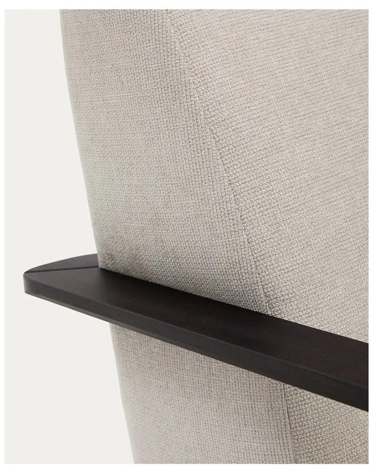 Bézs-krémszínű zsenília fotel Meghan – Kave Home