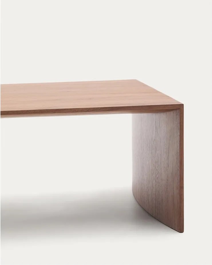 Sötét natúr színű dohányzóasztal diófa dekorral 70x140 cm Litto – Kave Home