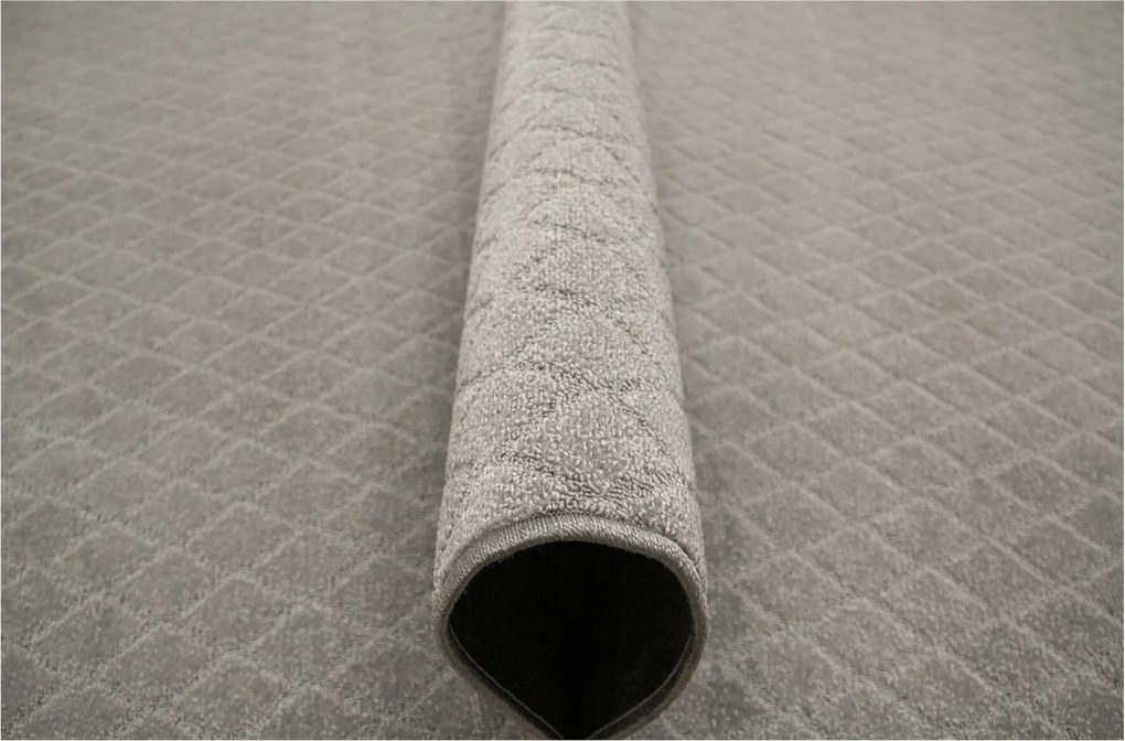 Szürke Filc Szőnyeg Rombusz Hurkapálca Kétszintes Caro Nappaliba 100x200 cm