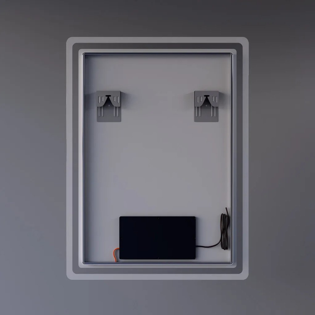Álló fürdőszobai LED tükör 60x80cm | Óra - Fényerő és színhőmérséklet szabályozás | Welland Type20V