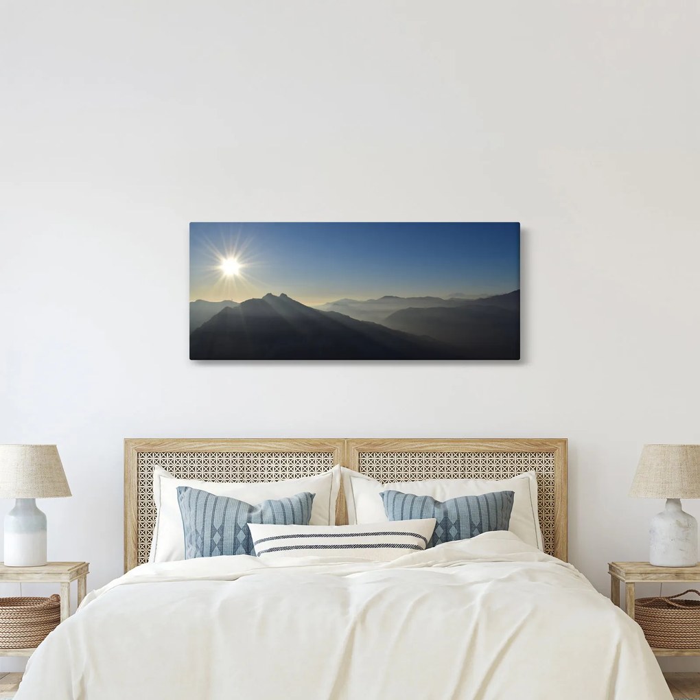 Kép - A hegycsúcsok felett (120x50 cm)