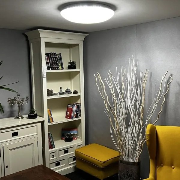 LED Dimmelhető mennyezeti lámpa LED/48W/230V 2700-6500K Wi-Fi Tuya + távirányító